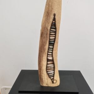 Sculpture Bois Flotté avec des galets