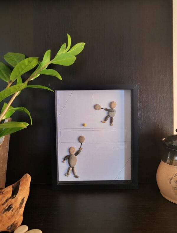Tennis, Cadre avec des Galets